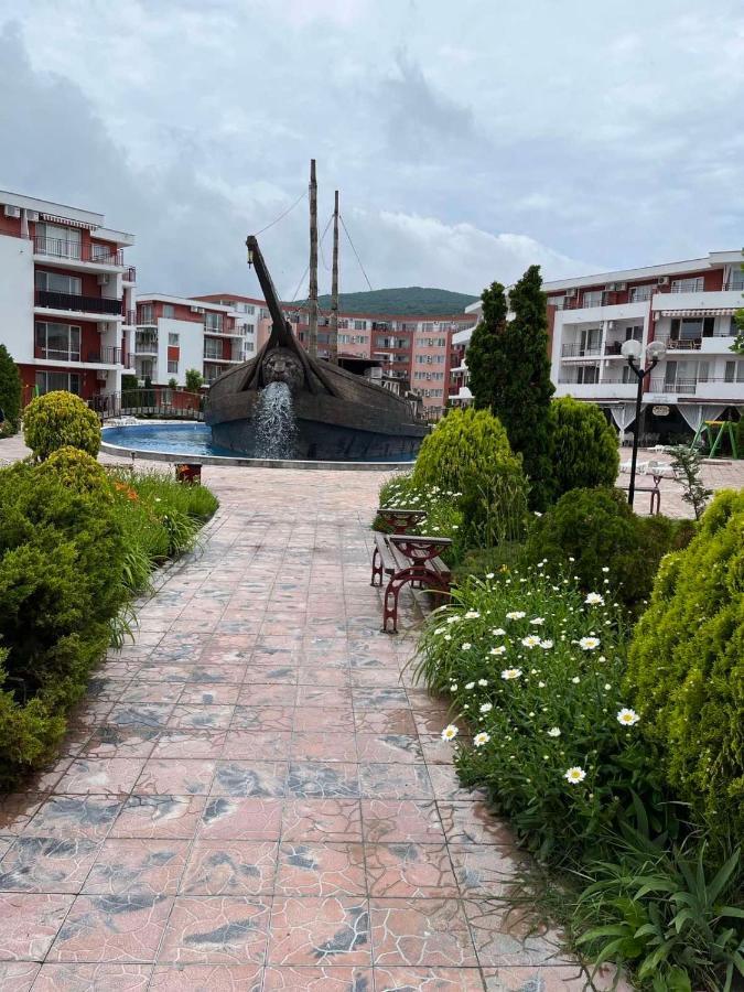 Fort Noks Apartments-Elenite Luaran gambar