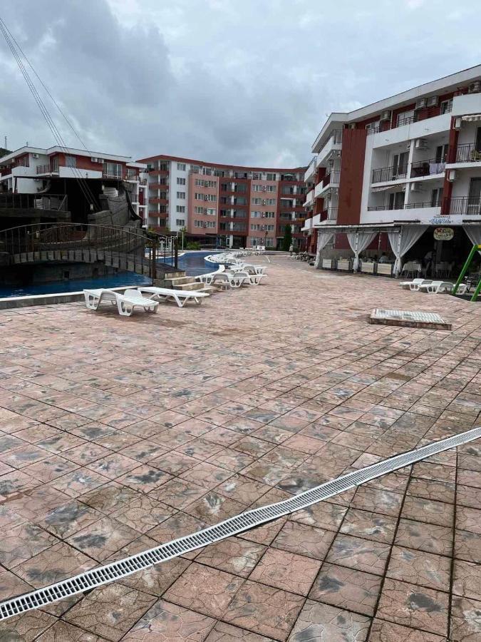 Fort Noks Apartments-Elenite Luaran gambar