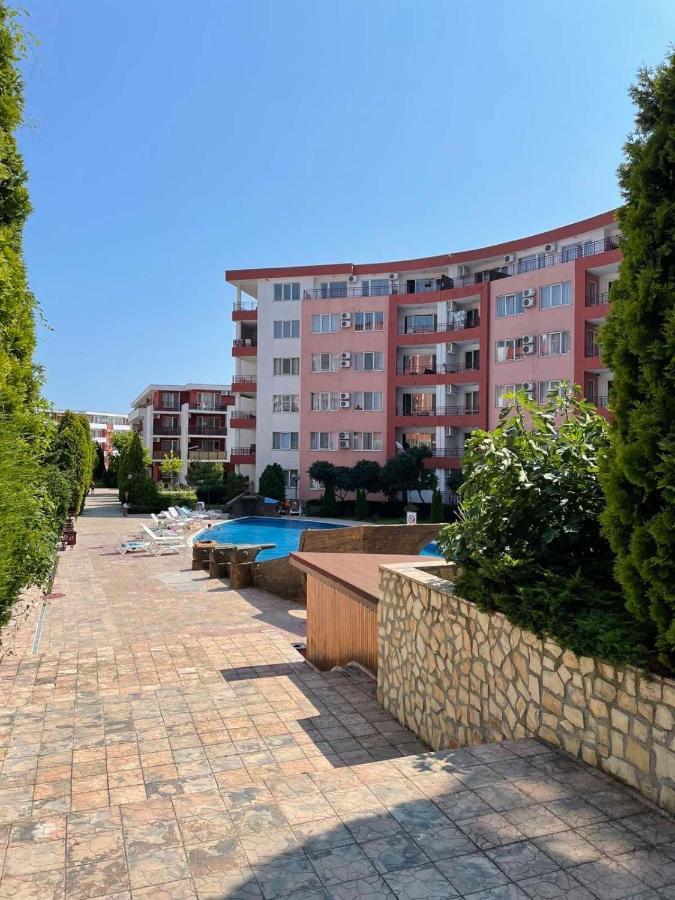 Fort Noks Apartments-Elenite Luaran gambar